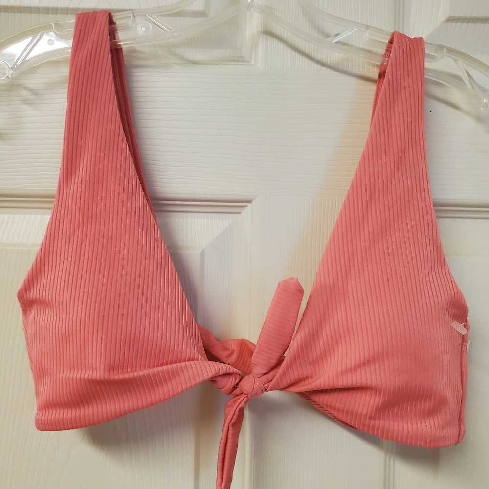 Pink bikini top size M
